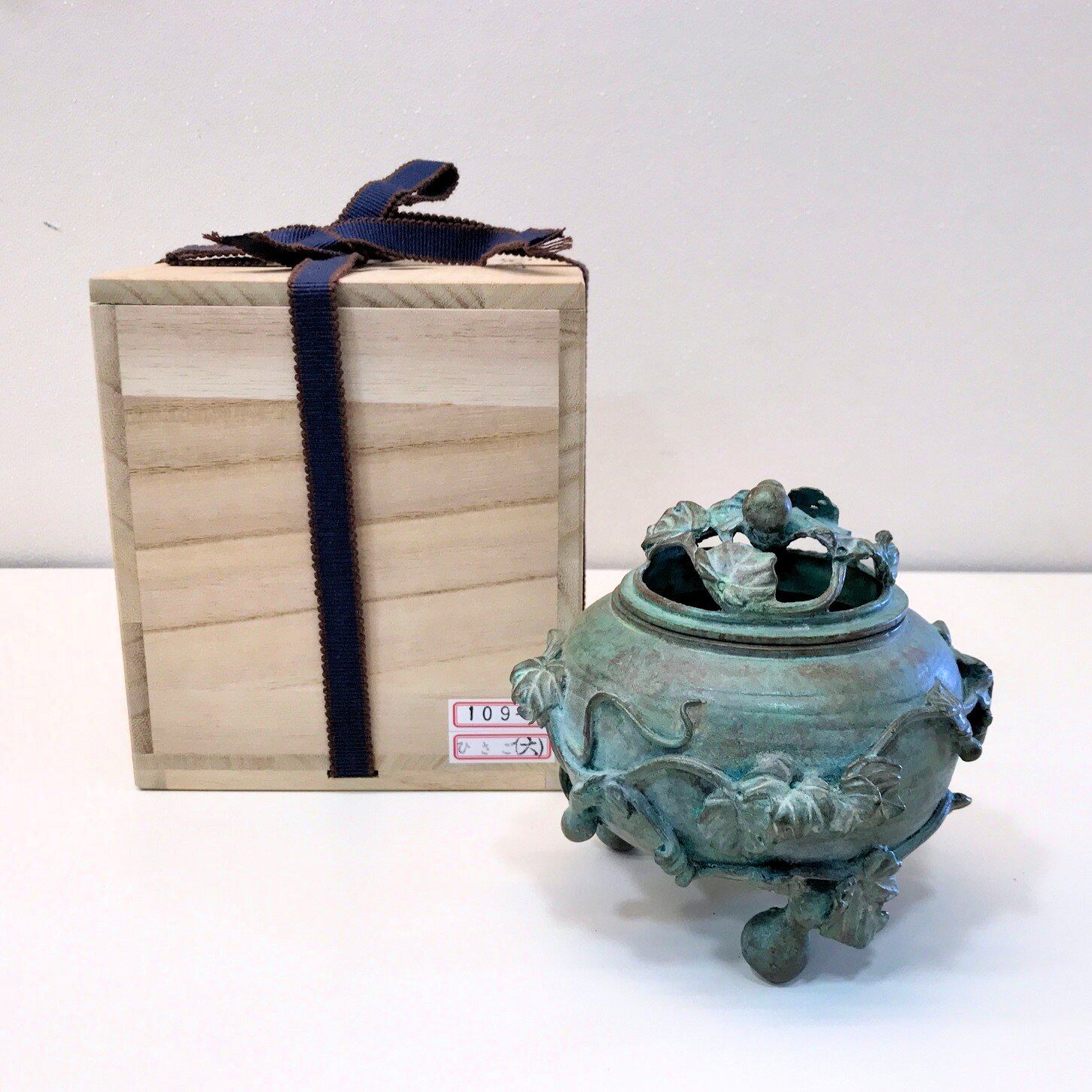 高岡銅器 伝統工芸 代目須賀月芳作 お洒落な香炉 1 Nen Hoshou - お香 