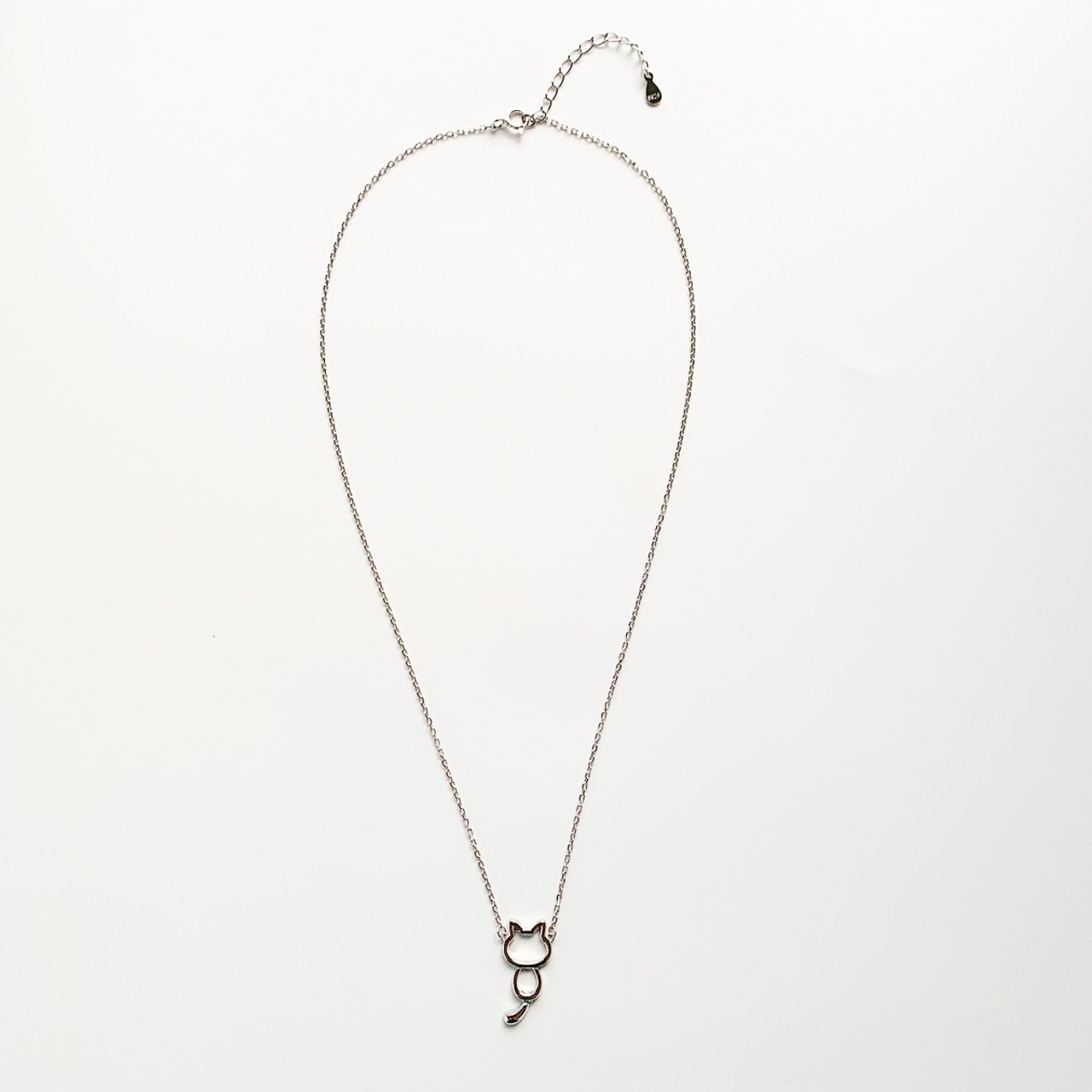 キャットシルエットドロップテールシルバーネックレス