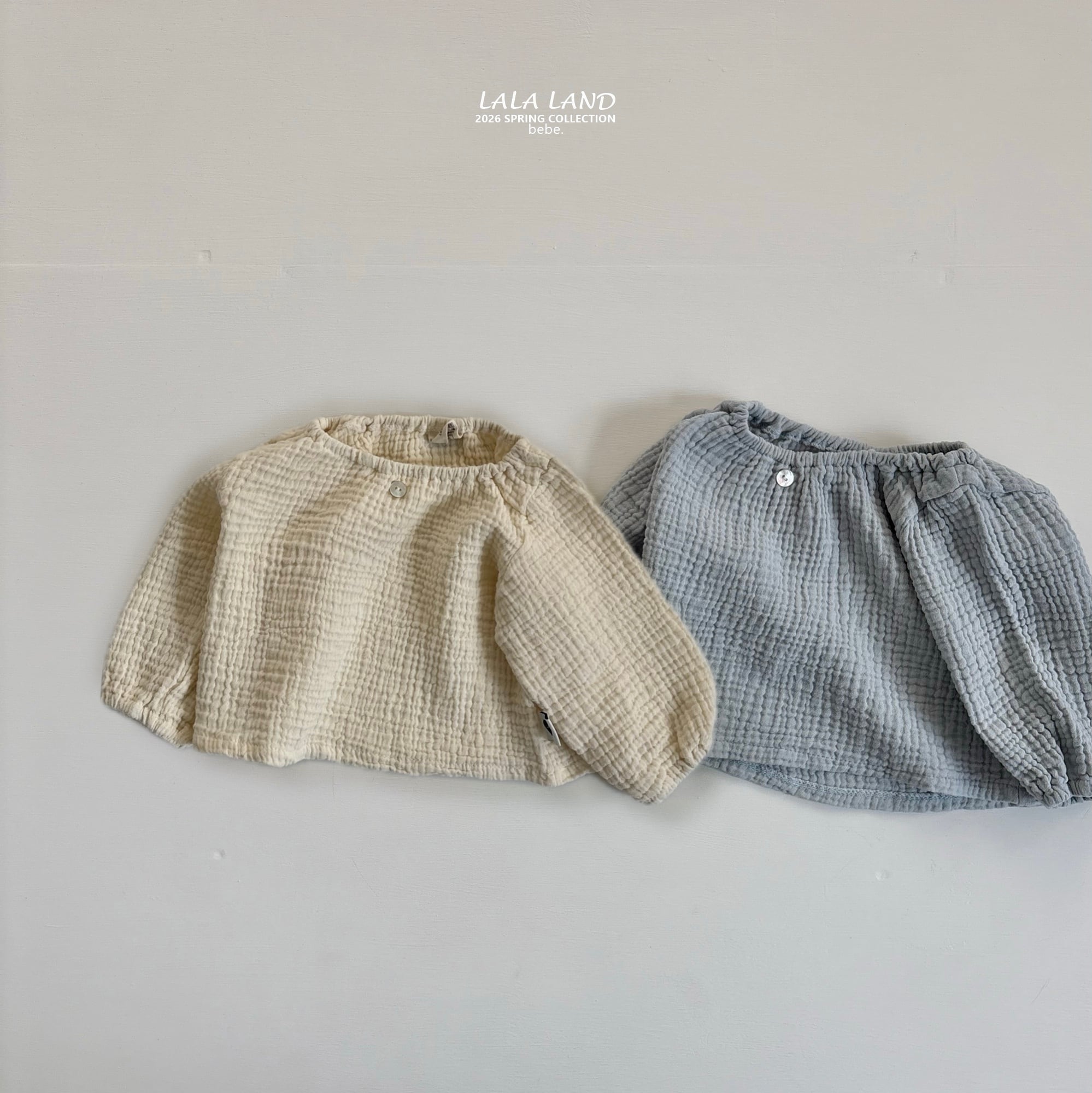 bebe shirring blouse【lalaland】※4月上旬〜中旬発送予定