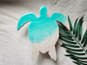 384.オーシャンレジンアート ホヌ型パネル正面小サイズ