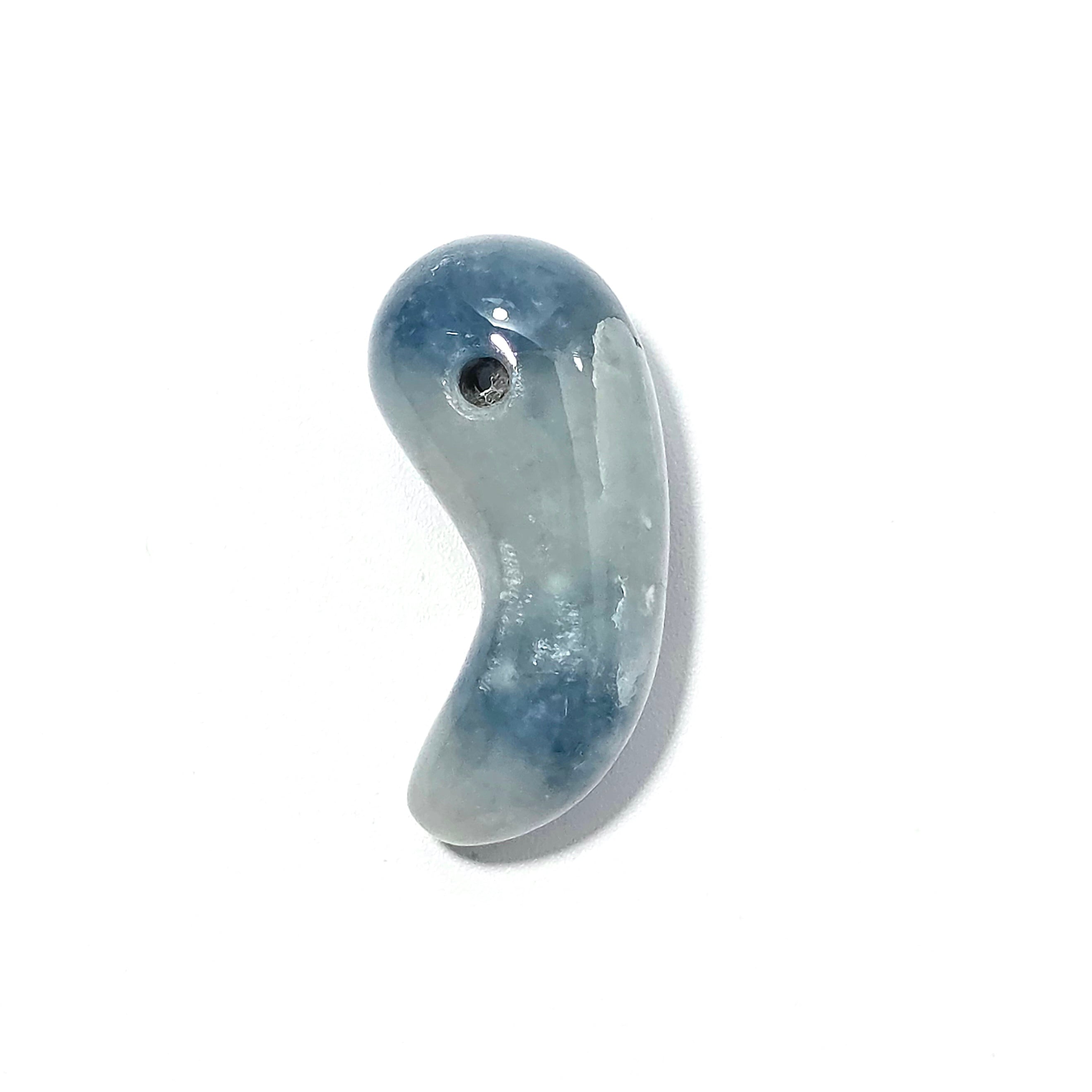 勾玉 | 糸魚川翡翠工芸家 赤羽可行BASE
