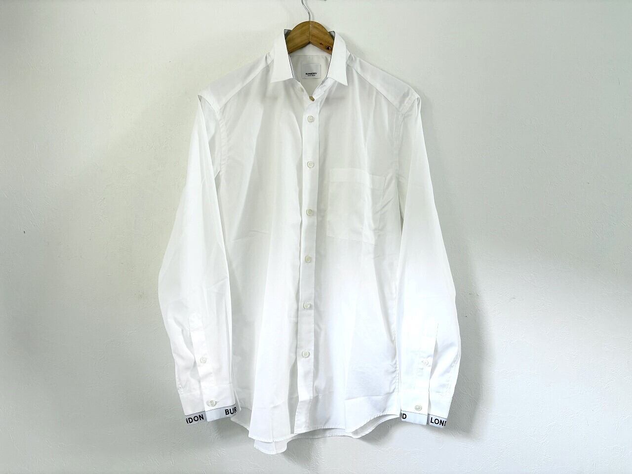 BURBERRY Logo detail cotton poplin shirt