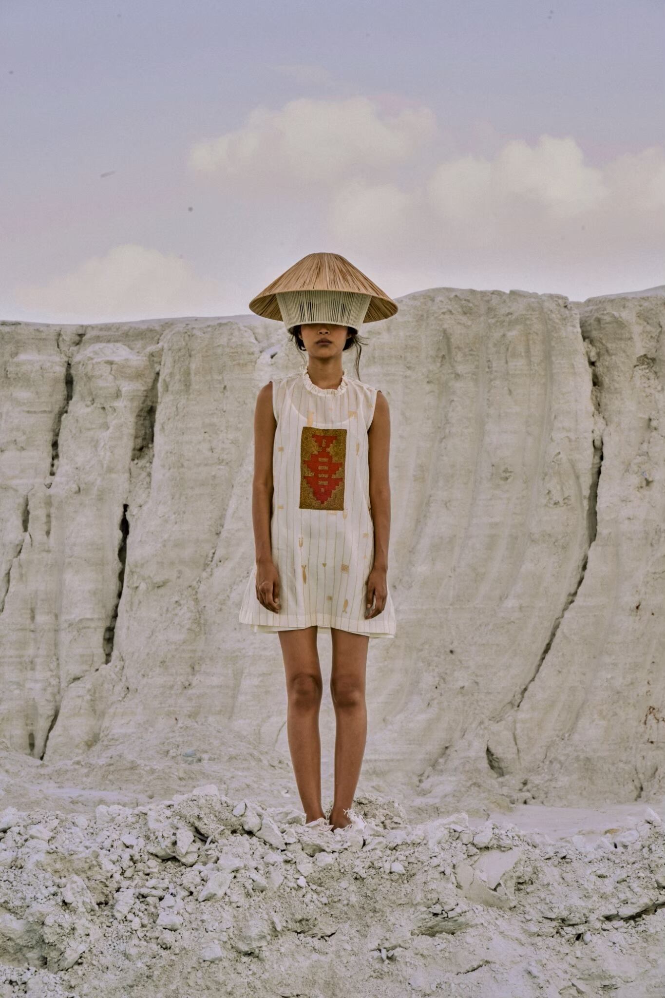 【受注】AHMEV SOLARA SHIFT DRESS + SLIP AHM/SS26/031