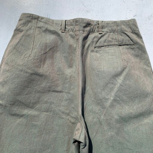 50's 60's スウェーデン軍 プリズナーパンツ Swedish Army Prisoner 囚人服 玉虫色 コットン タック サイズ52 W35位 ユーロミリタリー ミントコンディション 希少 ヴィンテージ BA-844 RM1213H | agito vintage powered by 50's 60's スウェーデン軍 プリズナーパンツ Swedish Army Prisoner 囚人服 玉虫色 コットン タック サイズ52 W35位 ユーロミリタリー ミントコンディション 希少 ヴィンテージ BA-844 RM1213H | agito vintage powered by