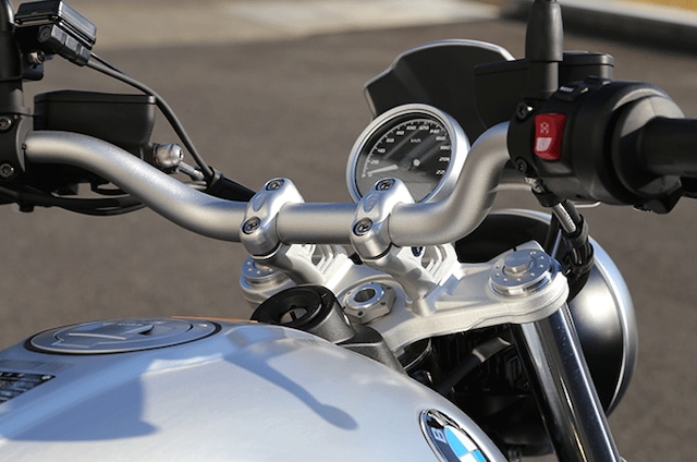 R nineT('14~) シリーズ用 ハンドルセットバックライザー[BB20 R nineT('14~) シリーズ用 ハンドルセットバックライザー[BB20