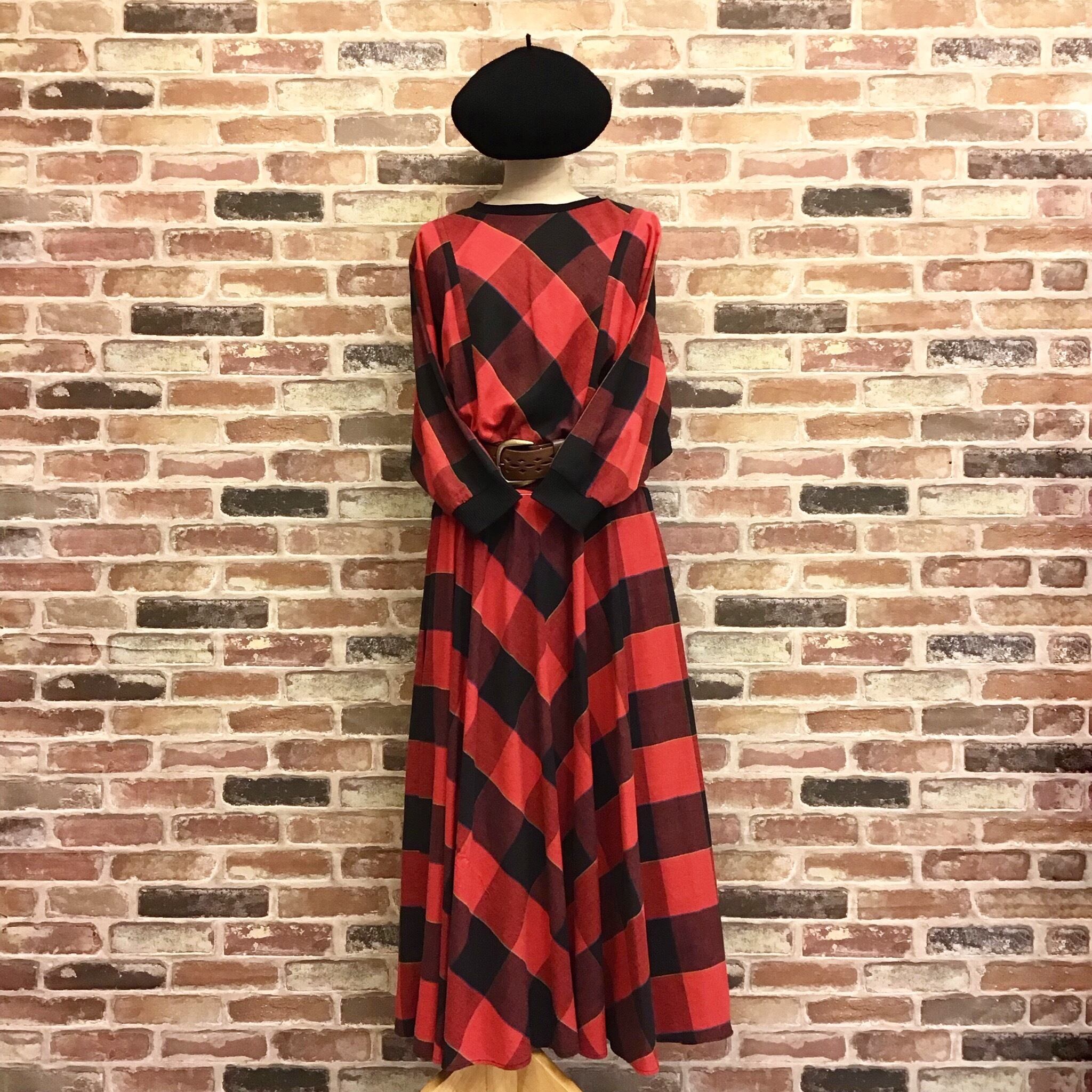 Check Red Dolman Sleeve One-piece