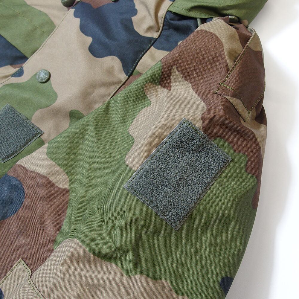 フランス軍 CCE CAMO WATERPROOF フィールドパーカ 4ポケット MILITARY 実物 USED フランス軍 CCE CAMO WATERPROOF フィールド