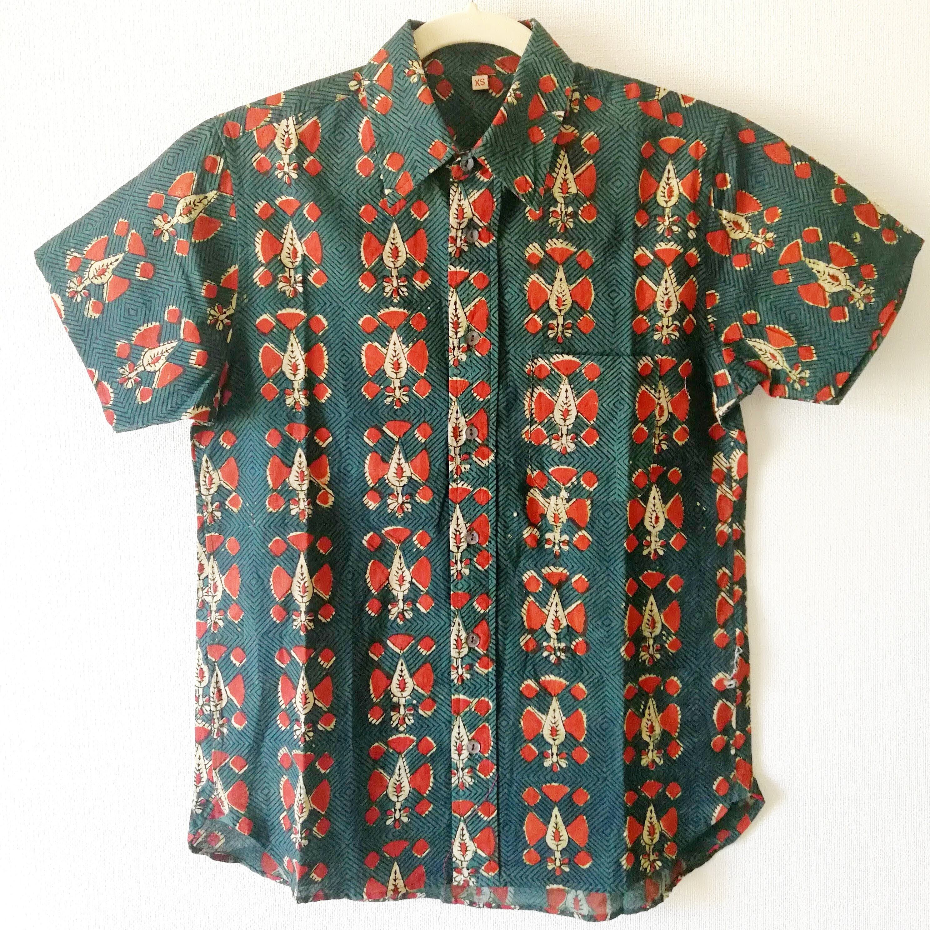 ★涼しさ抜群★オーガニックコットン草木染ブロックプリント半袖シャツ３（XS～XL）