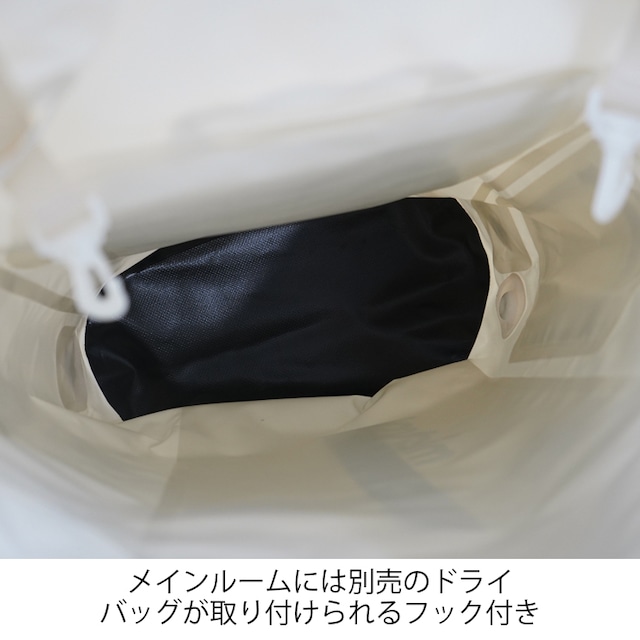 Dry Sack 30L(ドライサック30リットル) OFF-WHITE