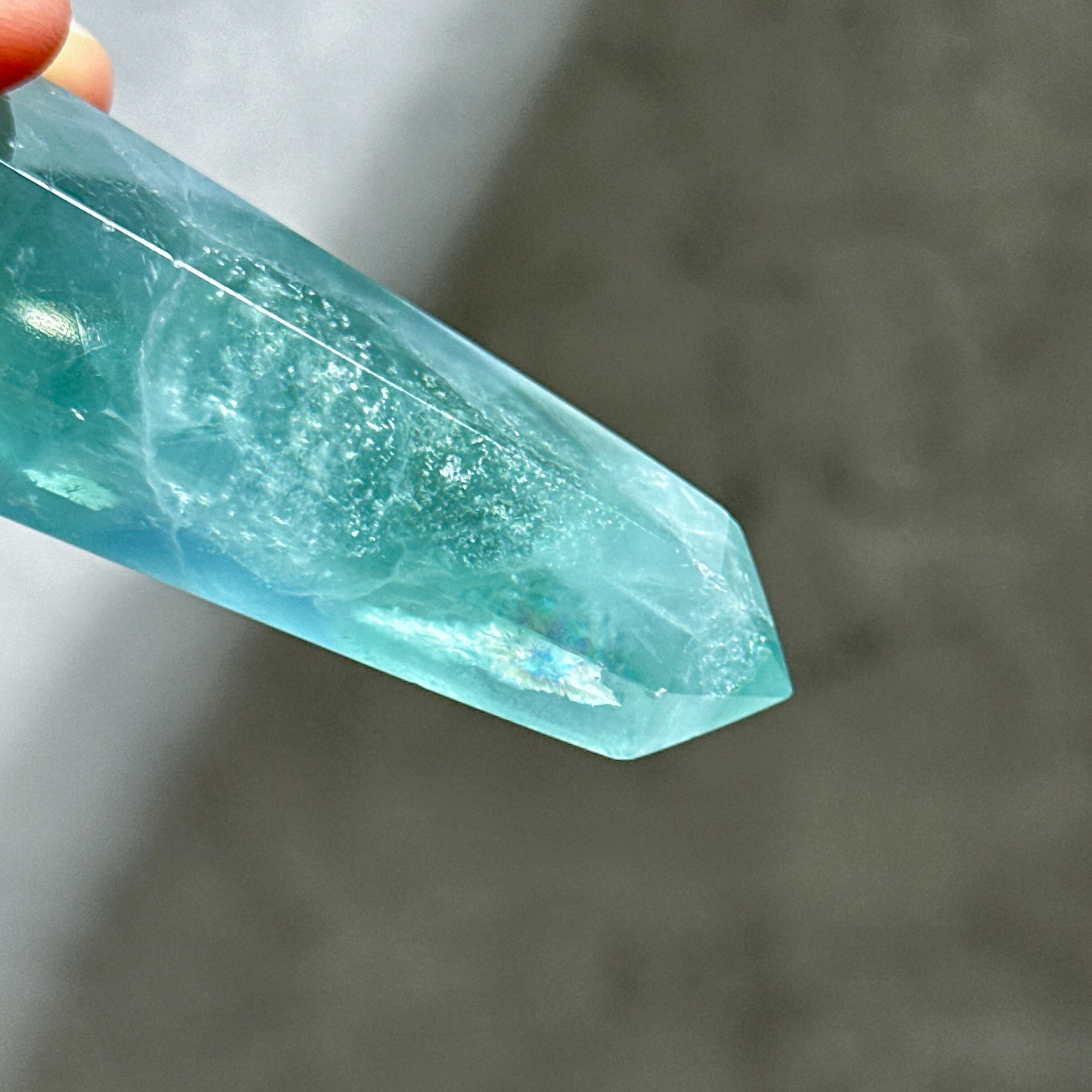 グリーンブルーフローライト　14ミリ ブルー、グリーンフローライト タワー型14◇ Rainbow Fluorite