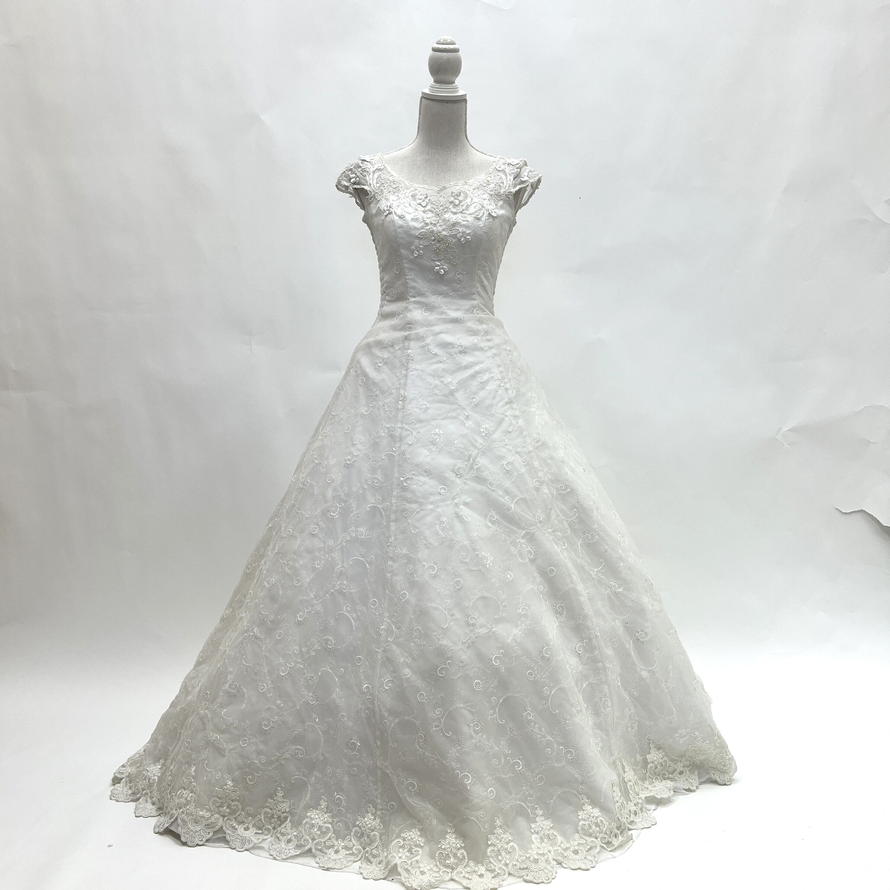 中古 ウェディングドレス Aライン ホワイト 9号 W-347