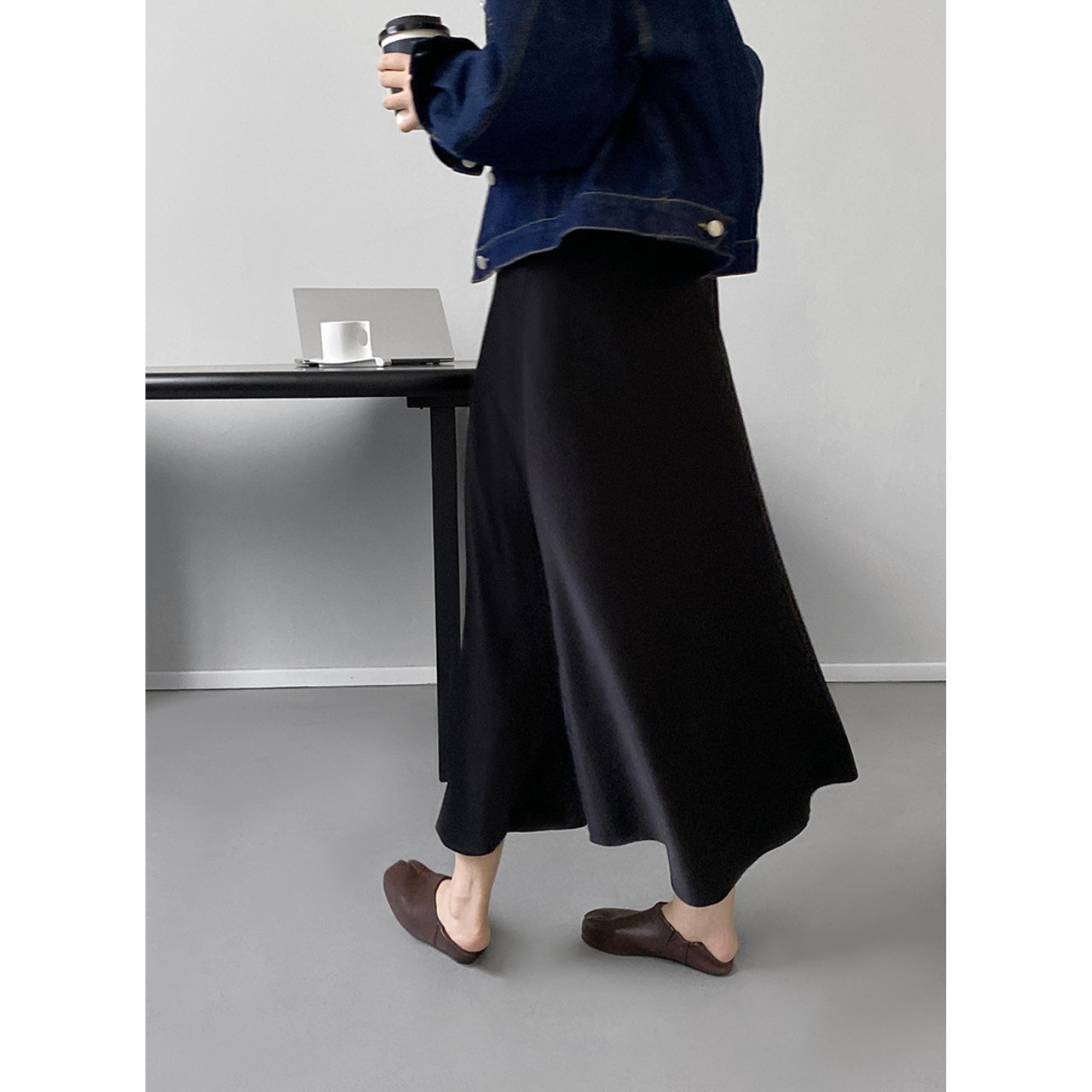 サテン スリット ロングスカート 10077