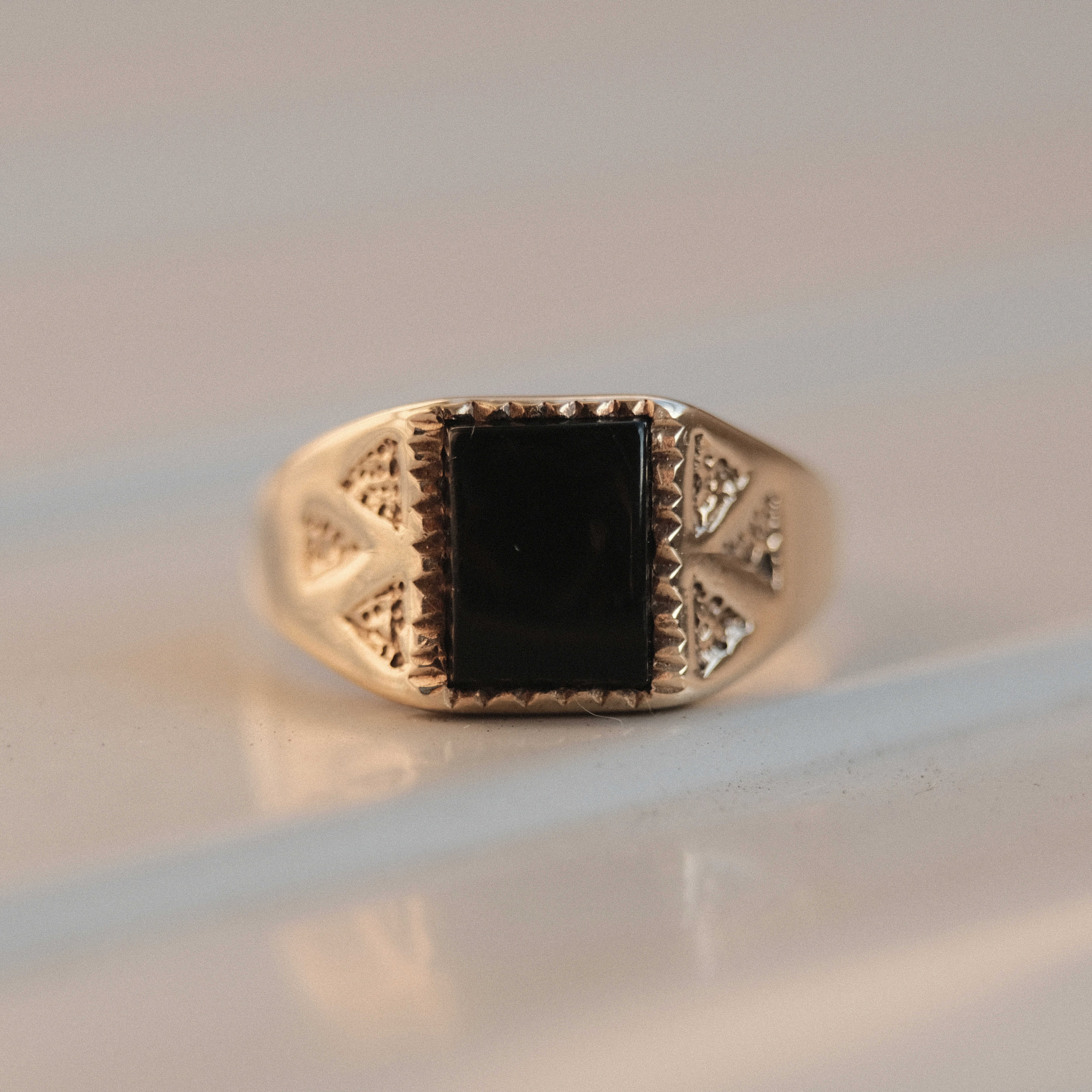 VINTAGE ヴィンテージ クラックモチーフ シグネット デザイン リング Signet Ring | H2 Vintage