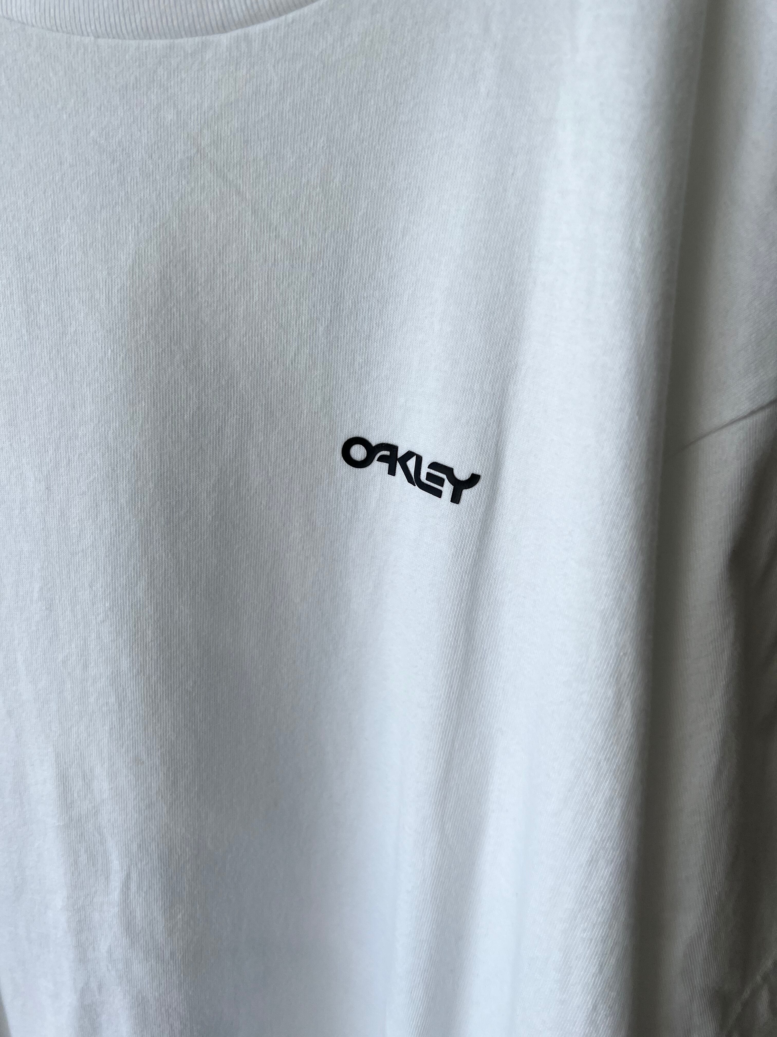 unisex】OAKLEY×MEGURU YAMAGUCHI Art T-shirt | SISON