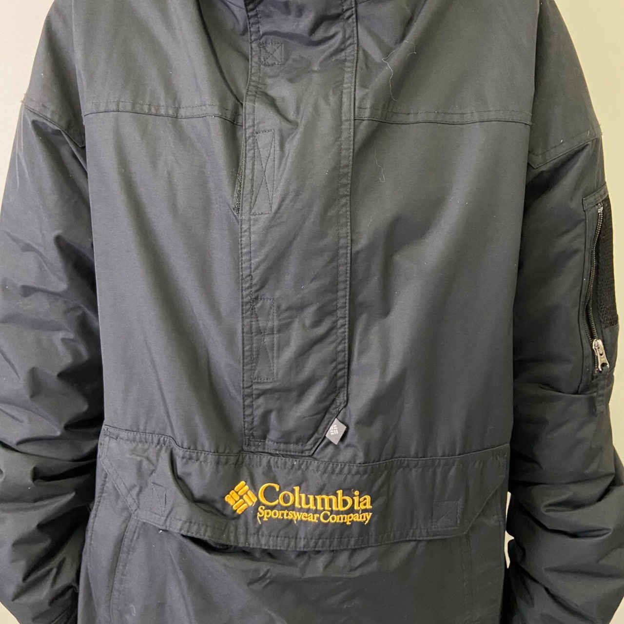 Columbia コロンビア 中綿入り チャレンジャープルオーバージャケット 