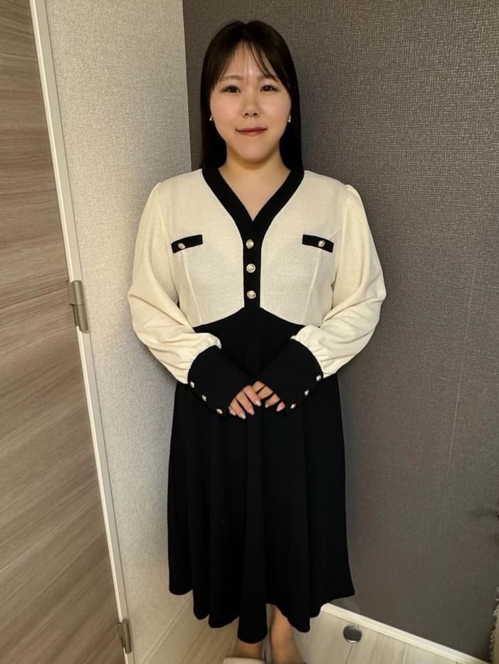 1枚でキマる大人モノトーンワンピ バイカラーレイヤード風ワンピース 長袖 お出かけ パール 上品 大人可愛い クラシカル エレガント きれいめ 細見え 大きいサイズ 韓国 CH9415