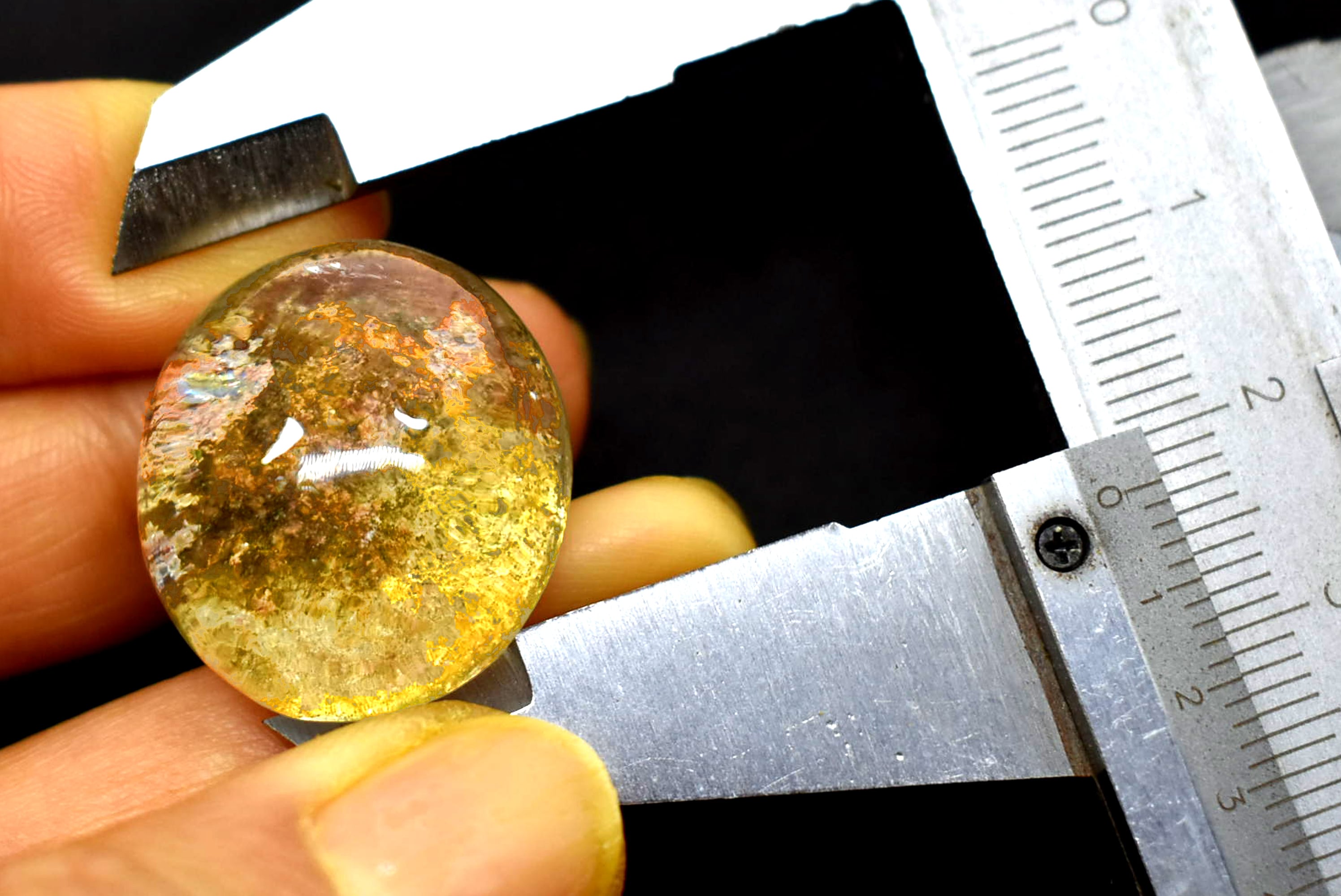 ピンクと土☆ガーデンクォーツgar077 | Funky garuda Stone