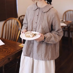 バックリボンピンタックトップス ・5579 バックリボンピンタックトップス ・5579