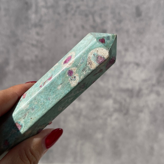 【ルビーインフックサイト（クロム雲母）】タワー 鉱物 天然石 パワーストーン