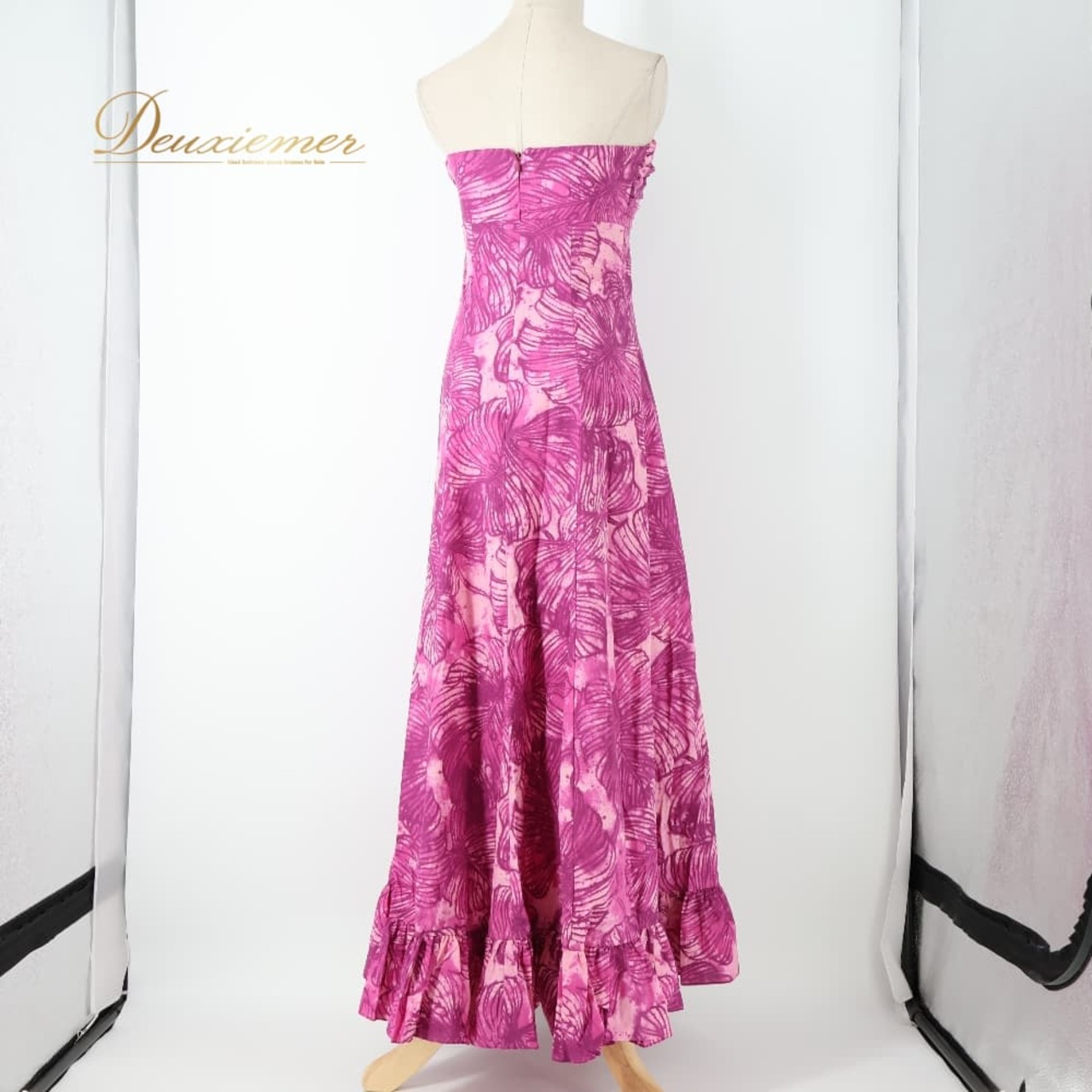 フラダンス 衣装 CC Fashions CCファッション ワンピース ドレス パープル系 ピンク系 モンステラ柄 チューブトップ 紫 マゼンタ 総柄 ハワイアンプリント アロハ フリル ダンス衣装 イベント ステージ おしゃれ かわいい 華やか 鮮やか