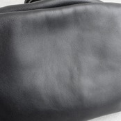 ロエベ フラメンコ パース ミディアム メローナパラム ブラック レザー ショルダーバッグ