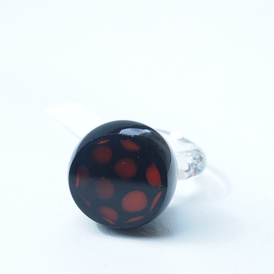 8 清水早希(ガラス) おおつぶのゆびわ D