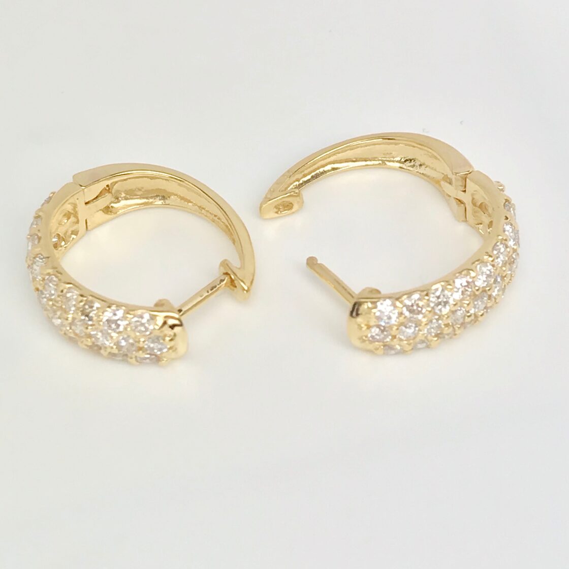 天然ダイヤモンド 1.00ct 中折れ式パヴェフープピアス K18 | Pay ID 