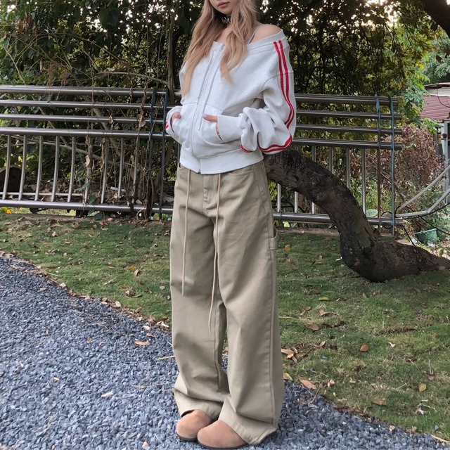 sideline off-shoulder zipper sweatshirt　サイドラインオフショルジッパースウェットシャツ　J0808