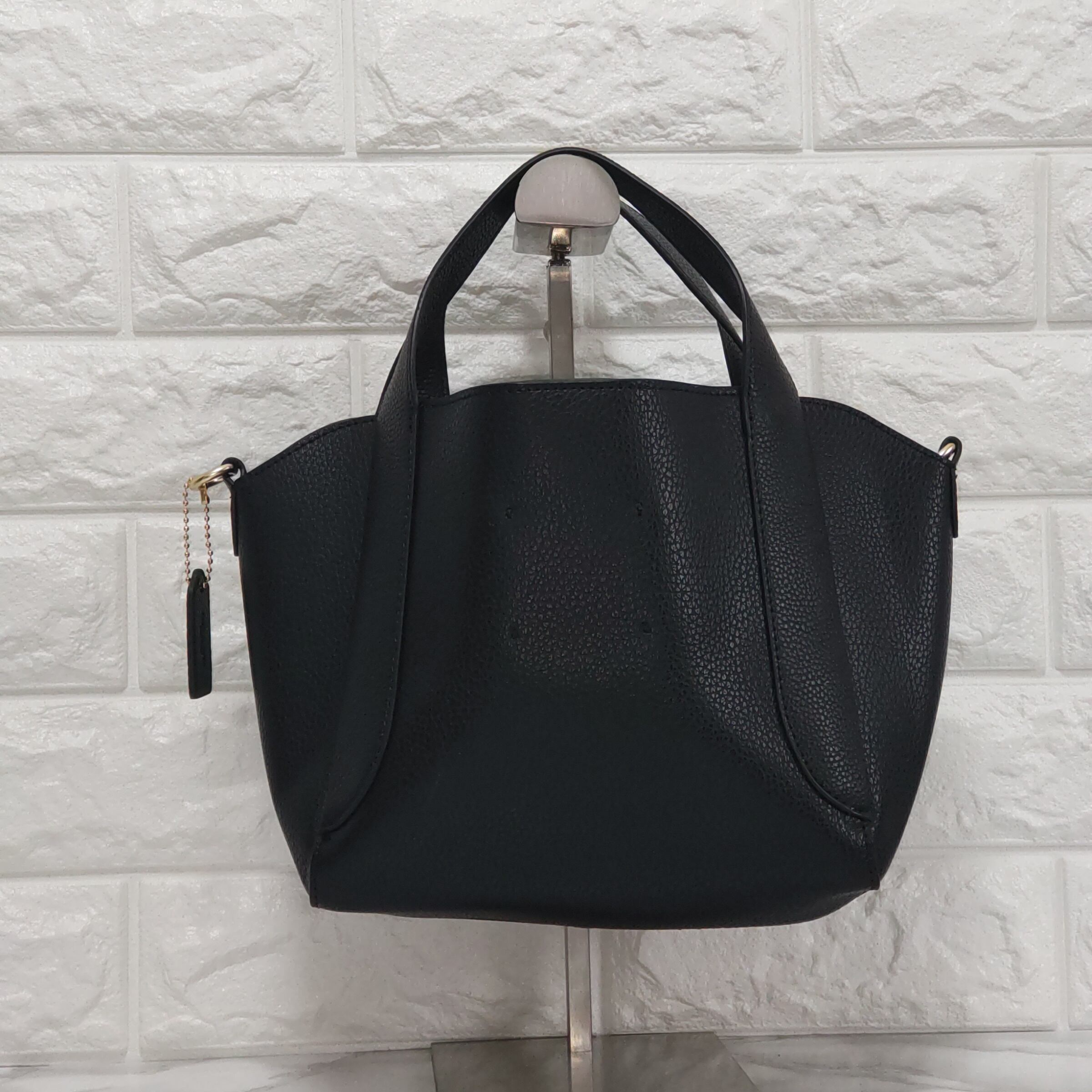 COACH コーチ ショルダーバッグ ハドリー ホーボー 21 ブラック 新品  