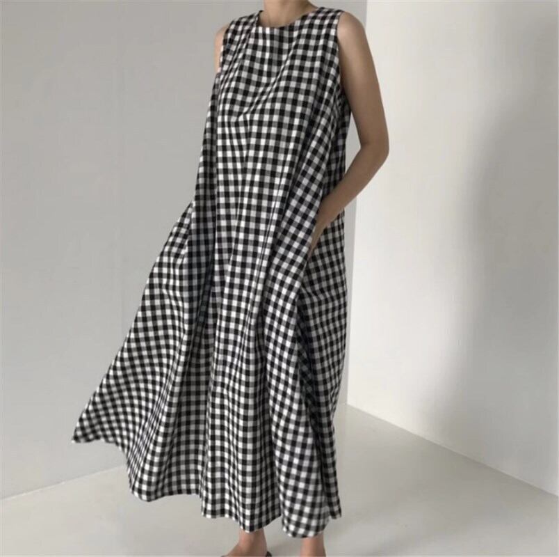 ワンピース ロングスカート ロング ロング丈 ノースリーブ ラウンドネック Aライン かわいい 大人可愛い きれいめ シンプル カジュアル 大人 上品 おしゃれ お洒落 かっこいい 大人女子 こなれ感 スポーティー ラブリー キュート ガーリー ルーズ クール セクシー 主役級 存在感 甘い チェック柄 夏 10代 20代 30代 レディース 女性用 ママ お出かけ 女子会 お泊まり 休日 リゾート 旅行 ホテル ショッピング 着回し 普段使い お揃い 双子 韓国 韓国系 S M L XL 黒 白