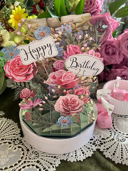 新入荷！『Me & McQ ミーアンドマックキュー』ピンクのバラ バースデーカード  ‘Birthday Flowers’ 3D カード イギリスよりの画像