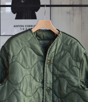 USED QUILTING MIDDLE JACKET
