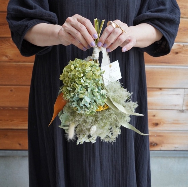hiba "Dried Hydrangea and Smoketree Swag" ヒバ スモークツリーとあじさいのスワッグ