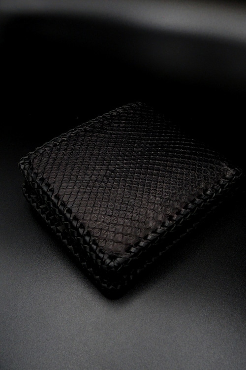 Item No.0367 ：Short Butterfly wallet/Diamond python black / L-fin