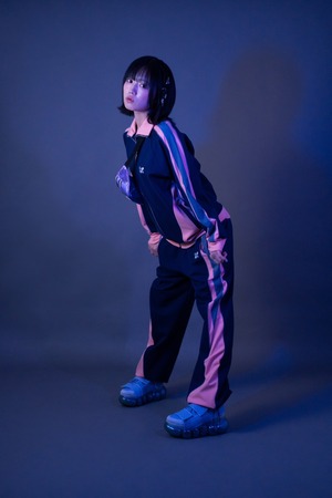 ∴ yuenii training suit β set / milkyway