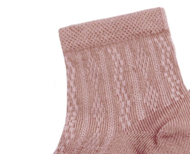 Collegien - Antoinette Lightweight Pointelle Socks / Vieux Rose