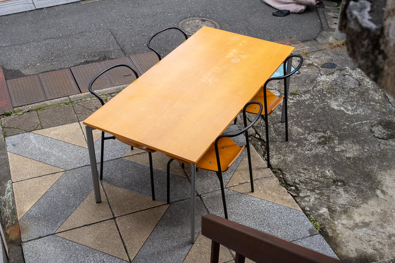 LAMMHULTS ダイニングテーブル | トリノス-torinoth- | 新宿区神楽坂の