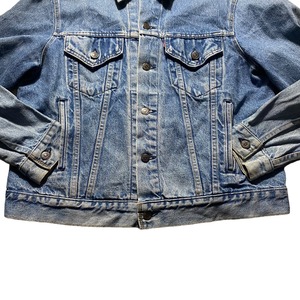 vintage 1980’s LEVI’S 70506 denim jacket