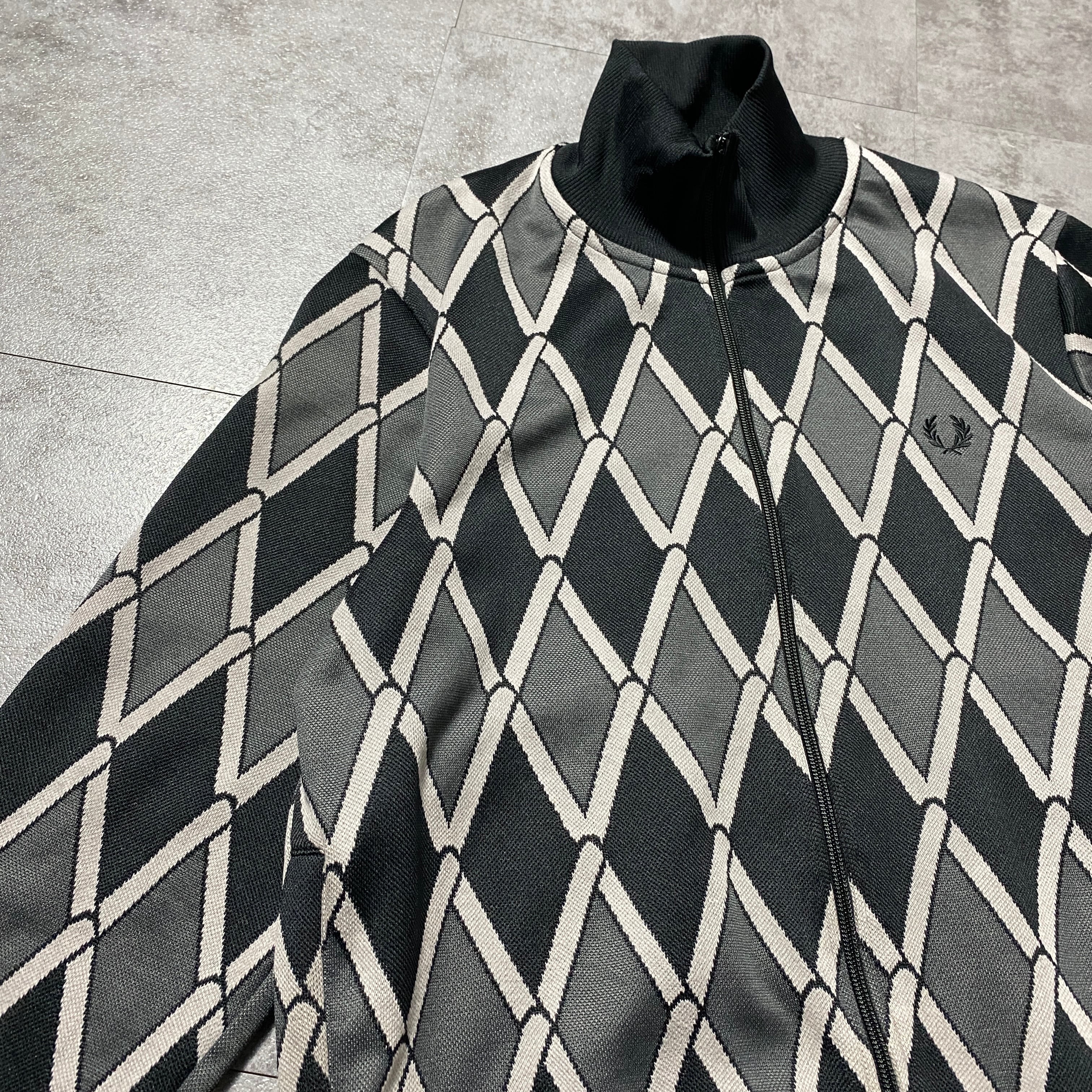 Fred Perry フレッドペリー アーガイル柄 月桂樹 刺繍ロゴ ポルトガル