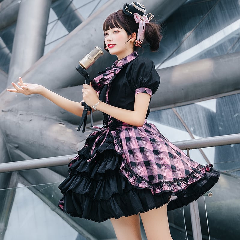 地雷ドレス　黒ピンク　アイドル衣装