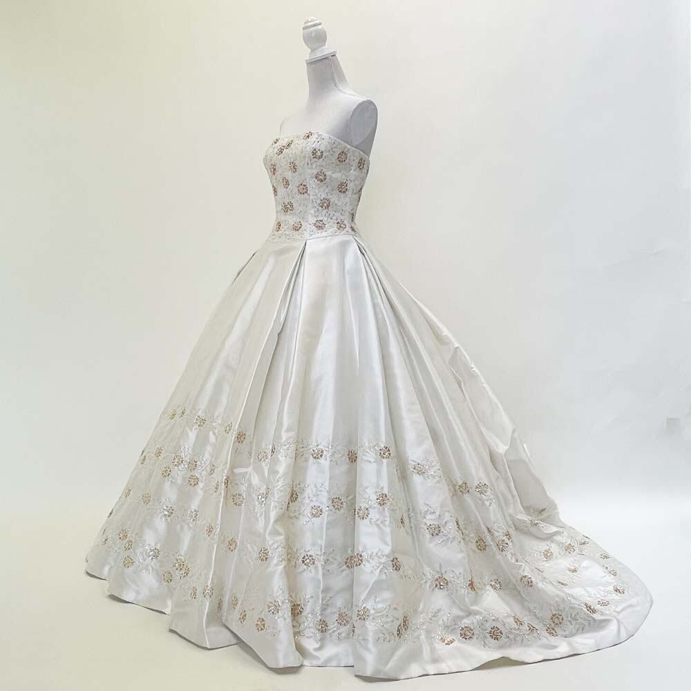 中古 ウェディングドレス 11号T オフホワイト RENA KOH 結婚式 二次会 