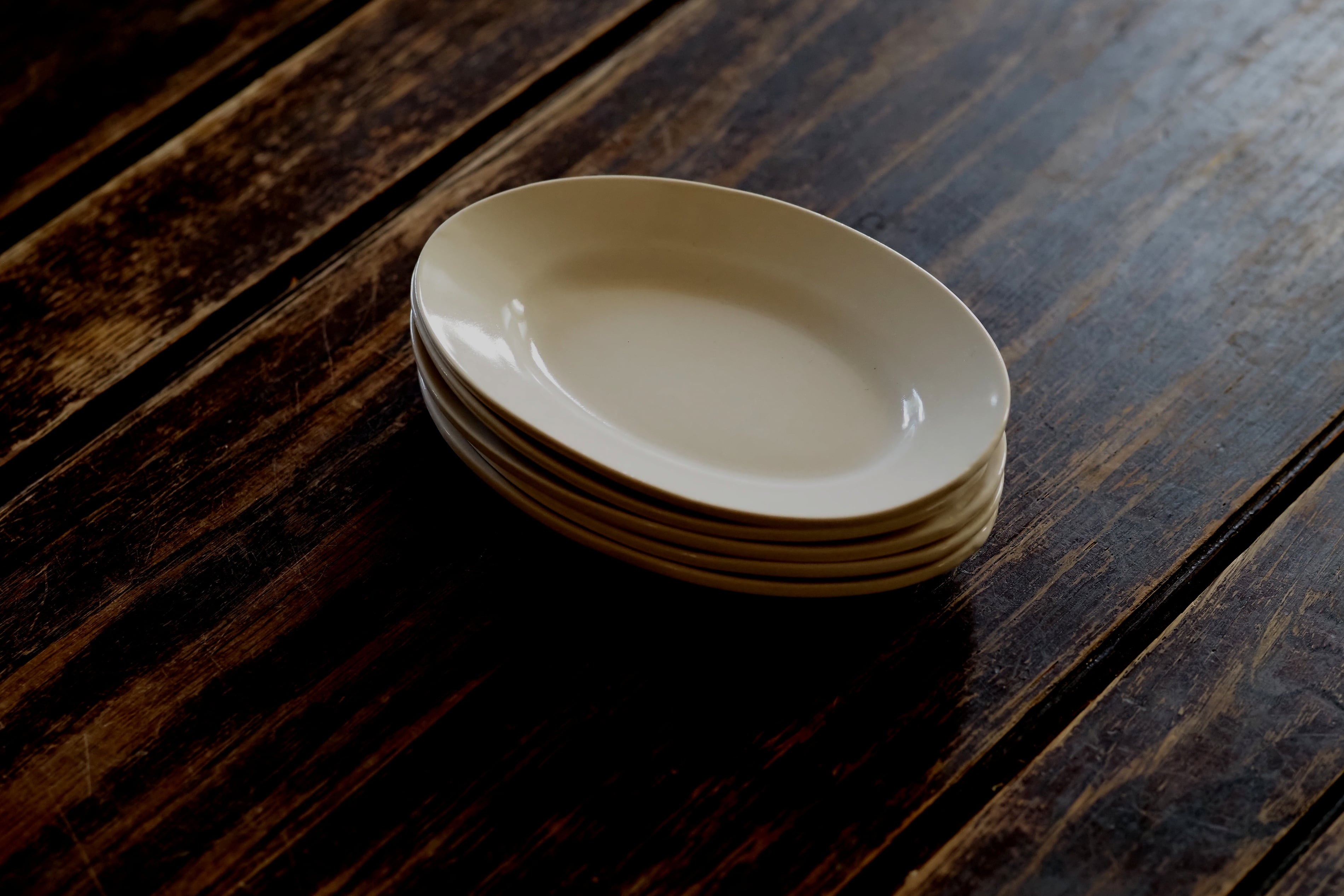 岡田直人 10.オ-バル皿XS | 陶屋なづな