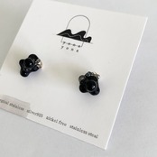yonayona : ピアス
