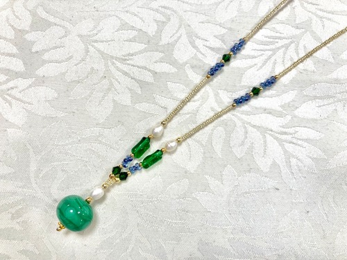 【ネックレス】水玉V字