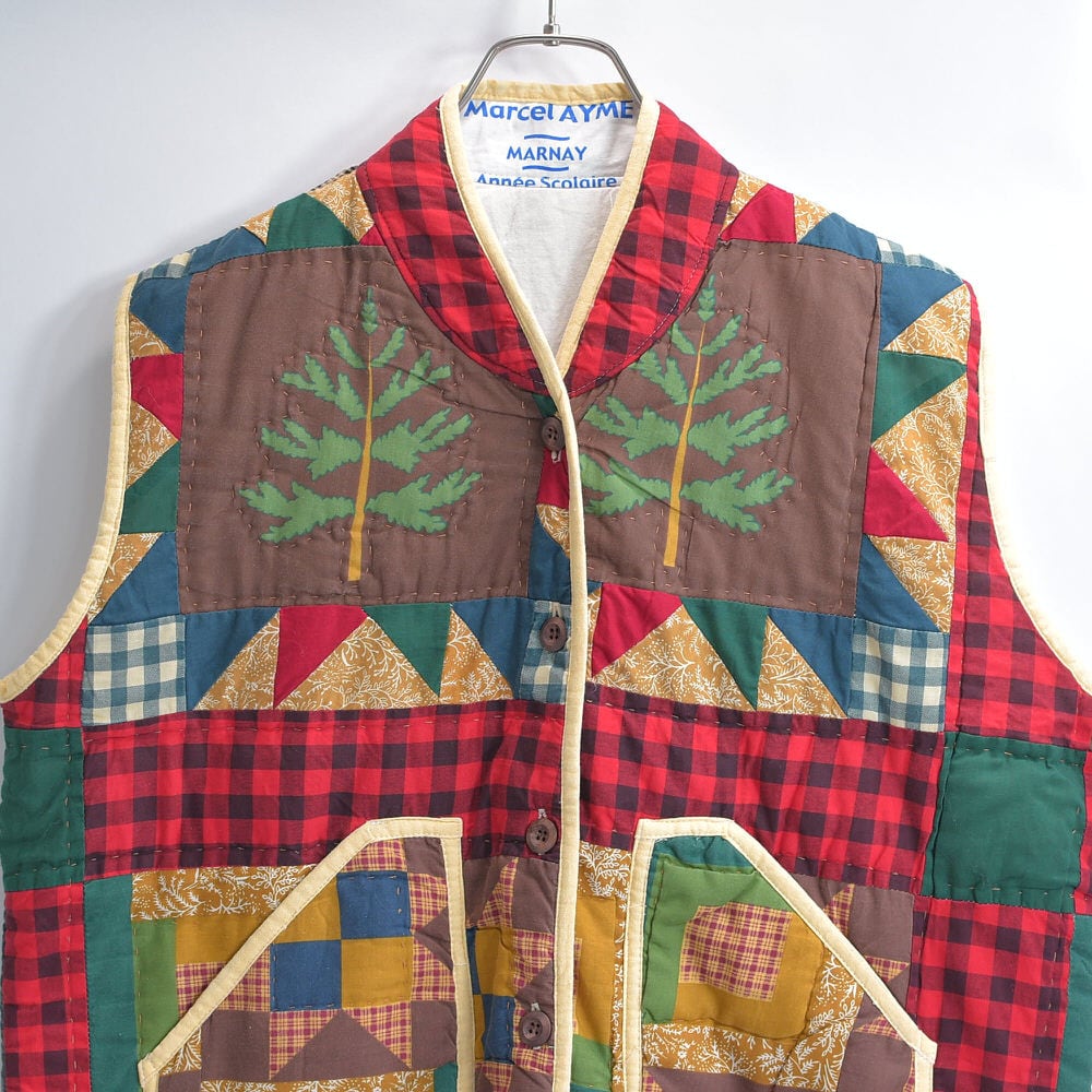 Remake ハンドメイド デザイン リメイク パッチワーク キルト ベスト アウター 再構築 ツギハギ 中綿入り ブラウン レッド チェック 幾何学模様 レディースXL~XXL相当