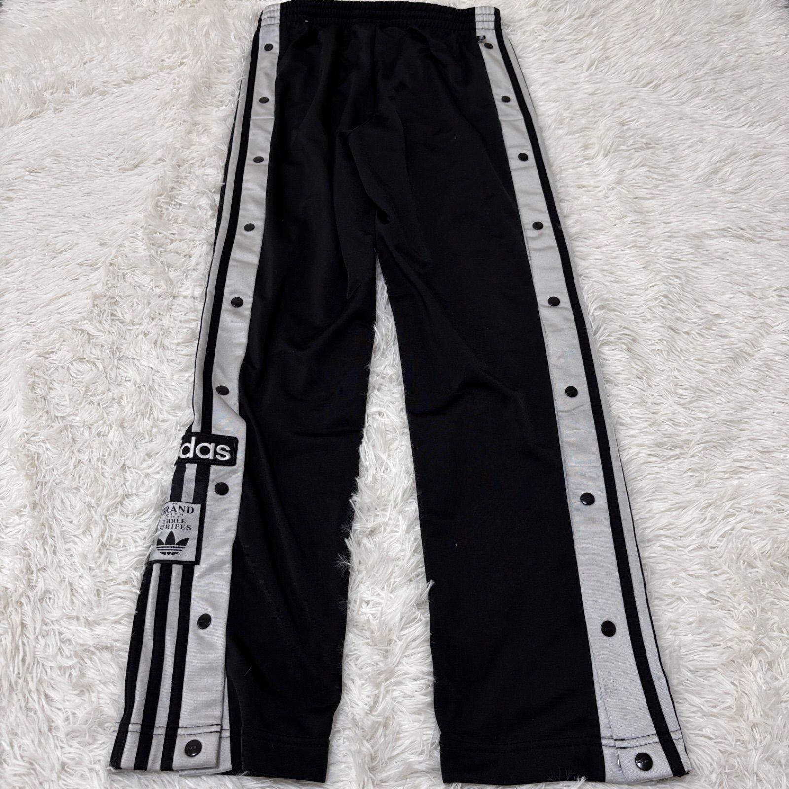 ブラックピンク着用 BLACKPINK着用 adibreak アディブレイク adidas