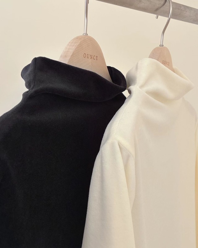 (予約) ounce / Velvet turtleneck tee 2color