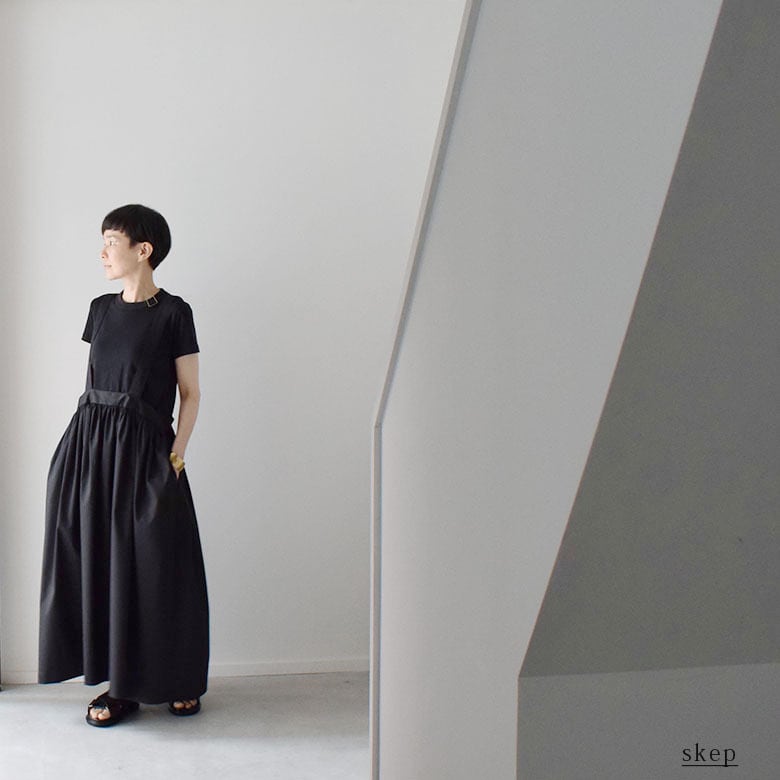 skep　スケップ　ギャザージャンパースカート：黒 ギャザージャンパースカート：黒［SK03JSBK］ | skep-online shop