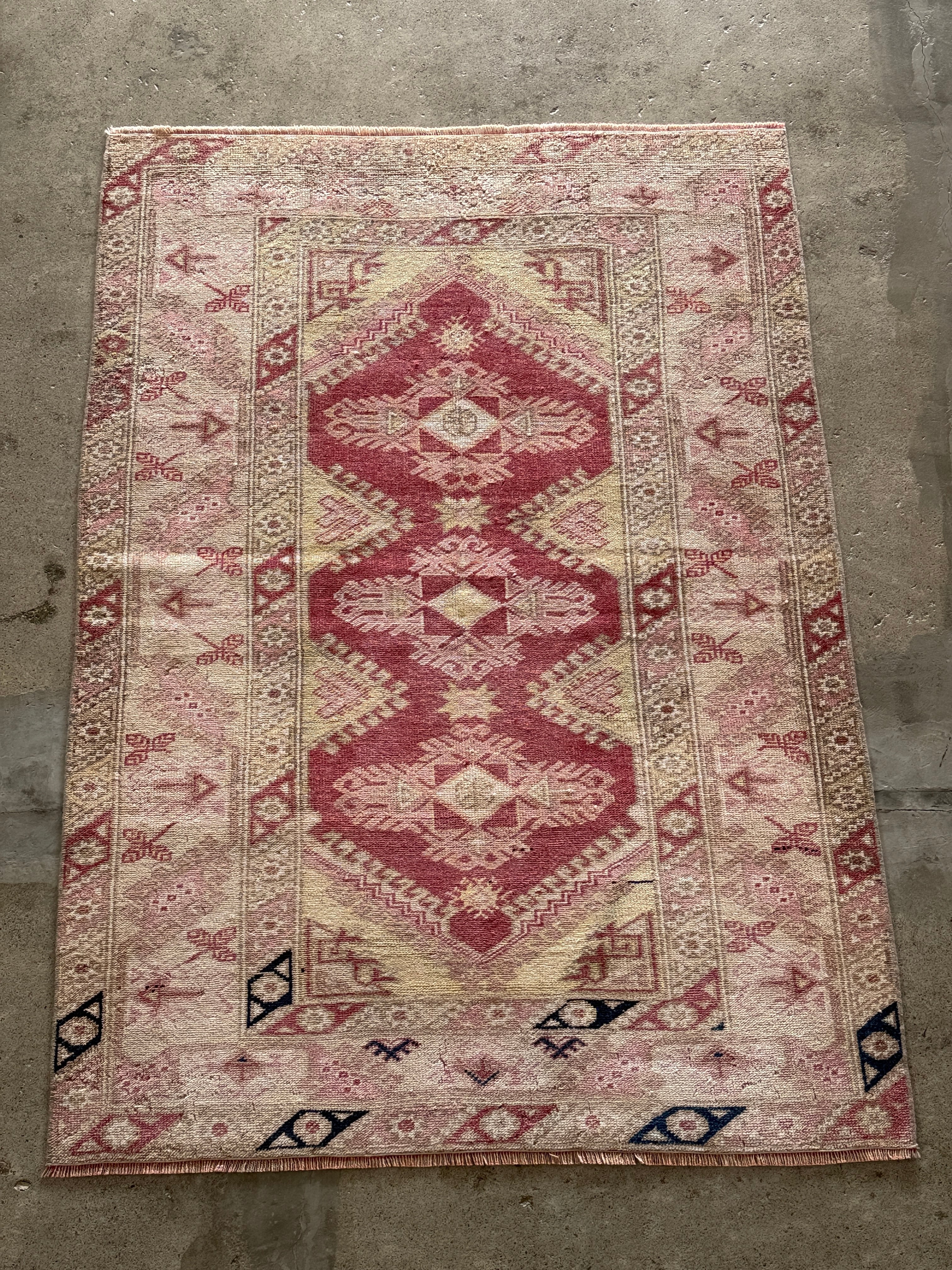 Antiques&Crafts880