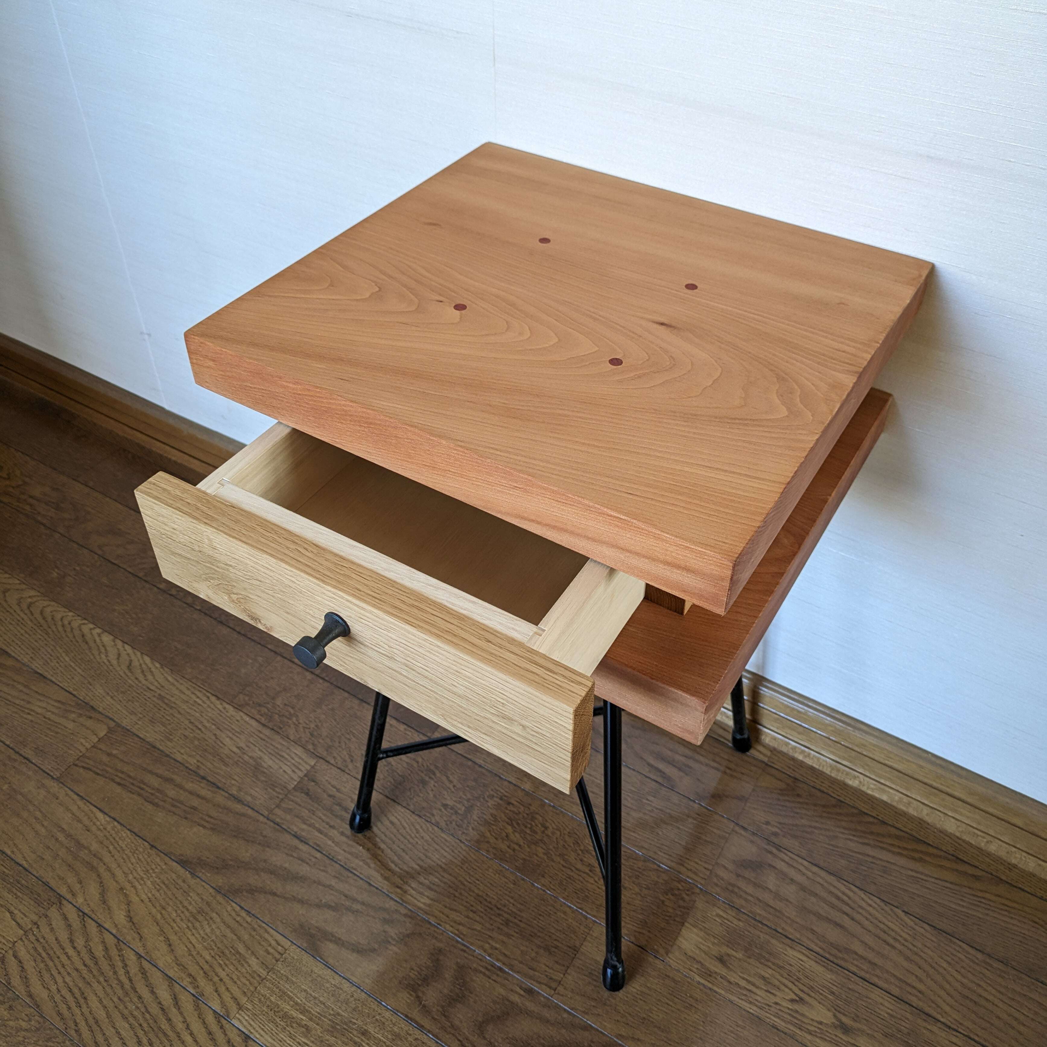 リメイク家具｜サイドテーブル | SELECT + plus den.